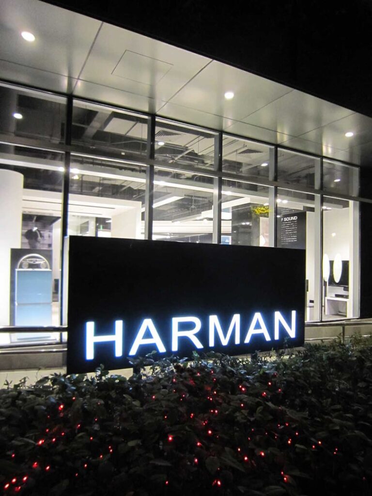 Harman-Retail-Design-(2)-min