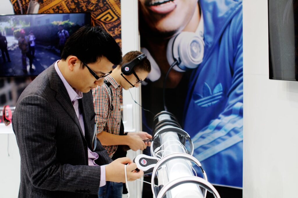 Monster-Exhibition-and-POS-(3)-min