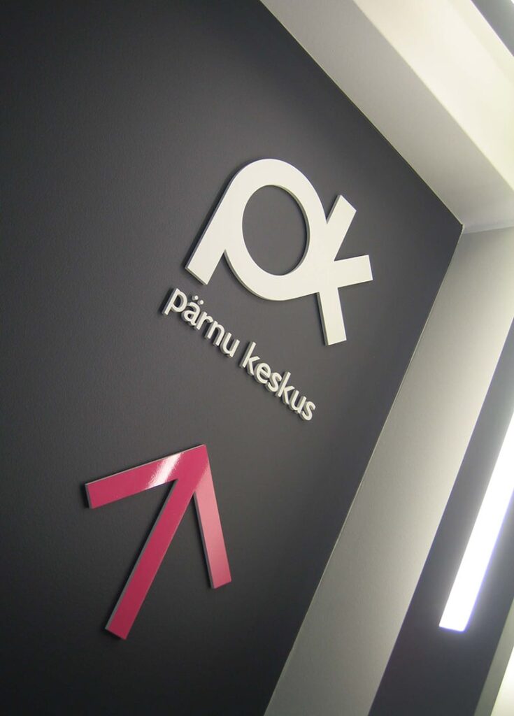 Parnu-Keskus-Brand-and-Signage-(1)-min