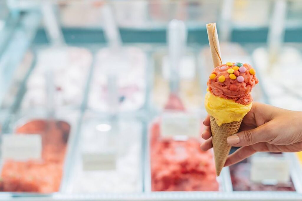 Reval-Cafe-Glato-Kiosk-SOlaris-(5)-min