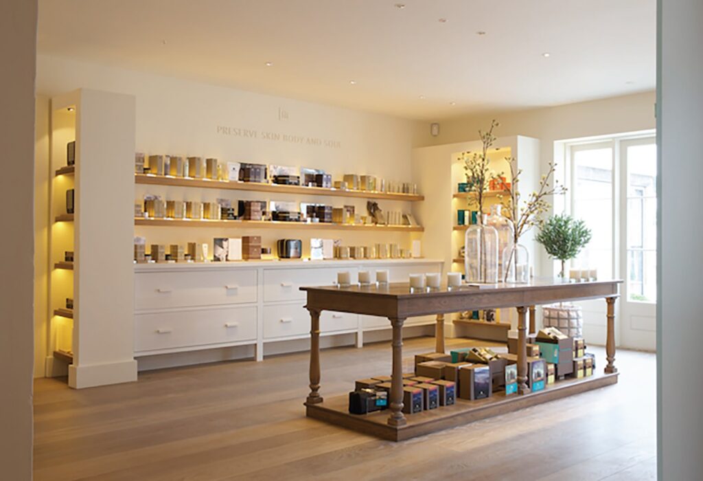 Weavers-House-Spa---Visual-Merchandising-and-Signage-(18)-min