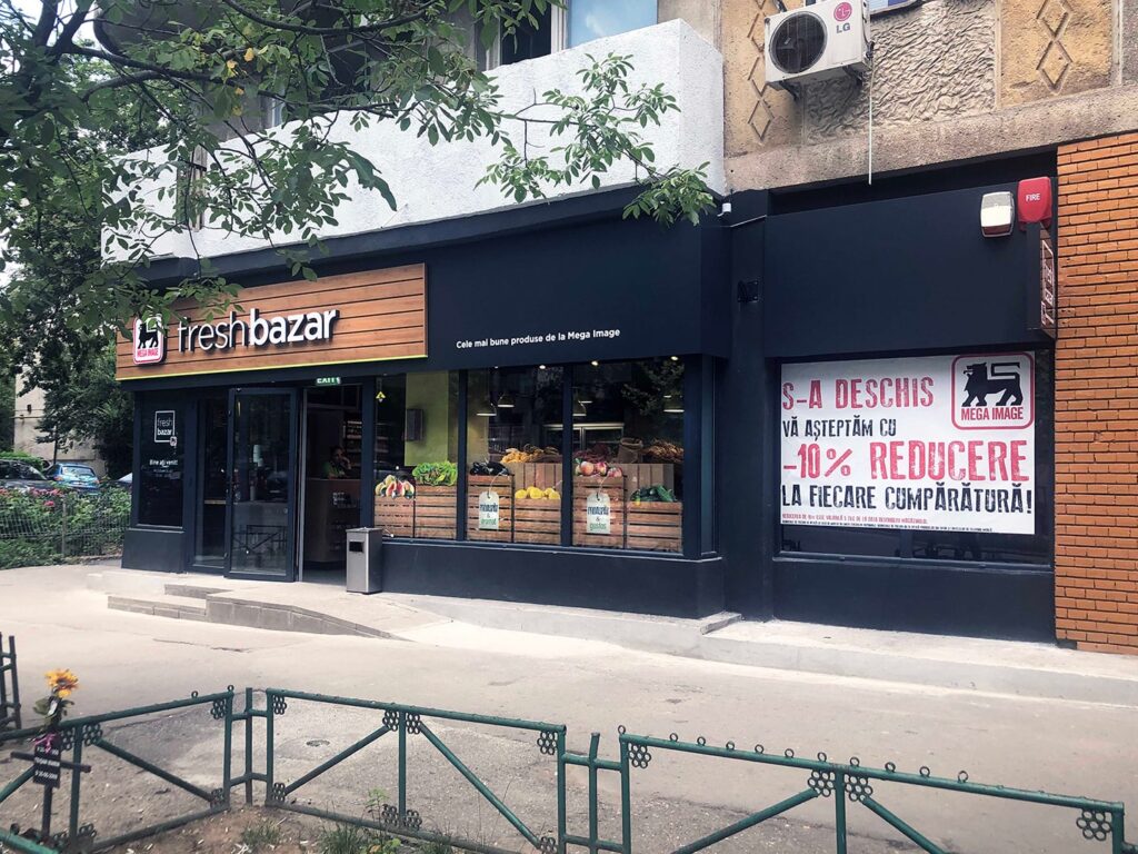 Fresh-Bazar-Mega-Image-Facade-and-Brand-Design-(6)-min