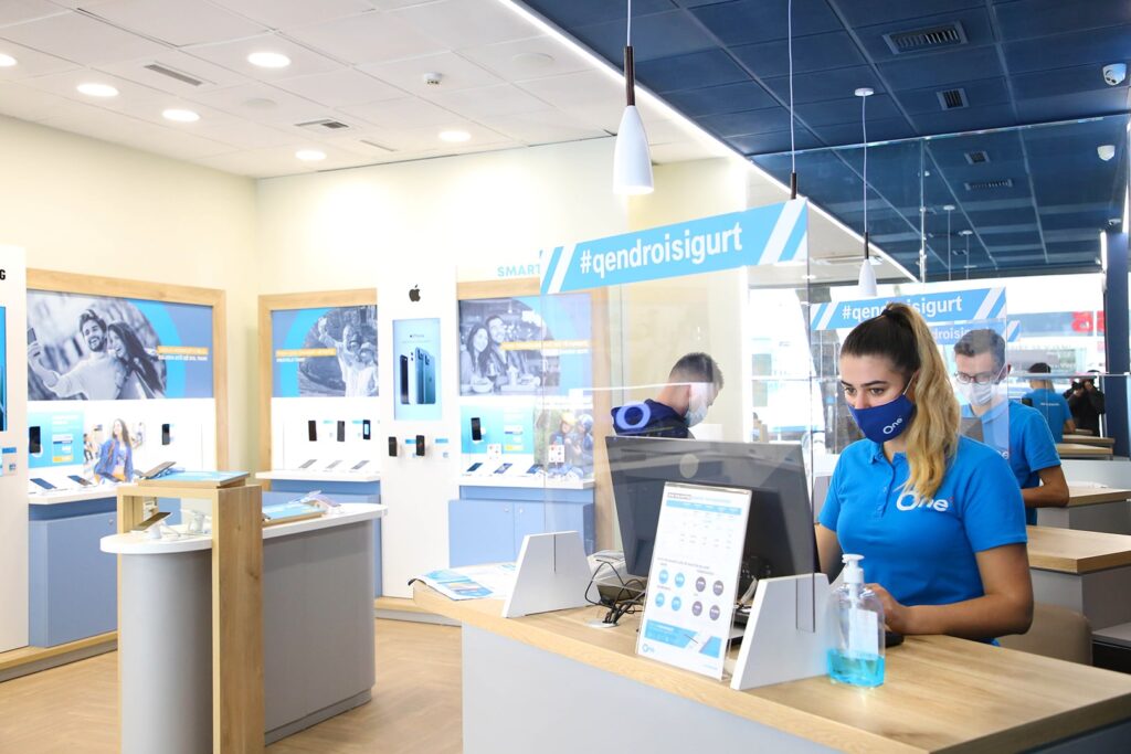 One-Telecommunications-New-Retail-Concept-(5)-min