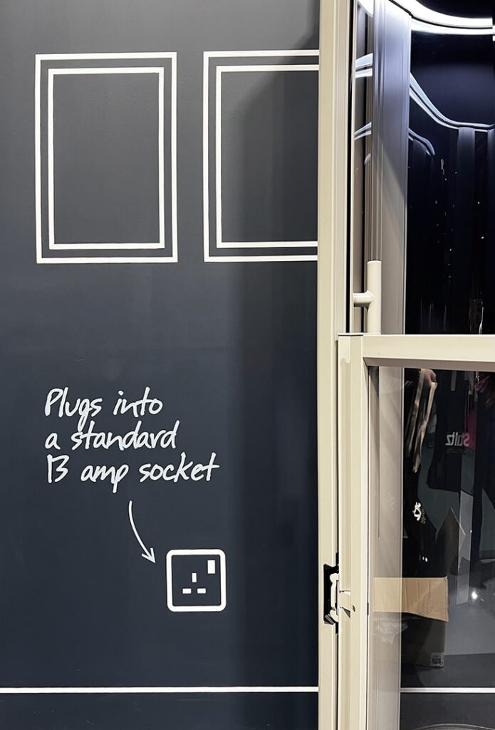 Stiltz-Lifts-Exhibition-Stand-Design-(6)-min